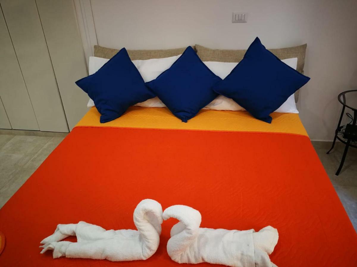 La Stanza Di Chaila Villa Napoli Ruang foto