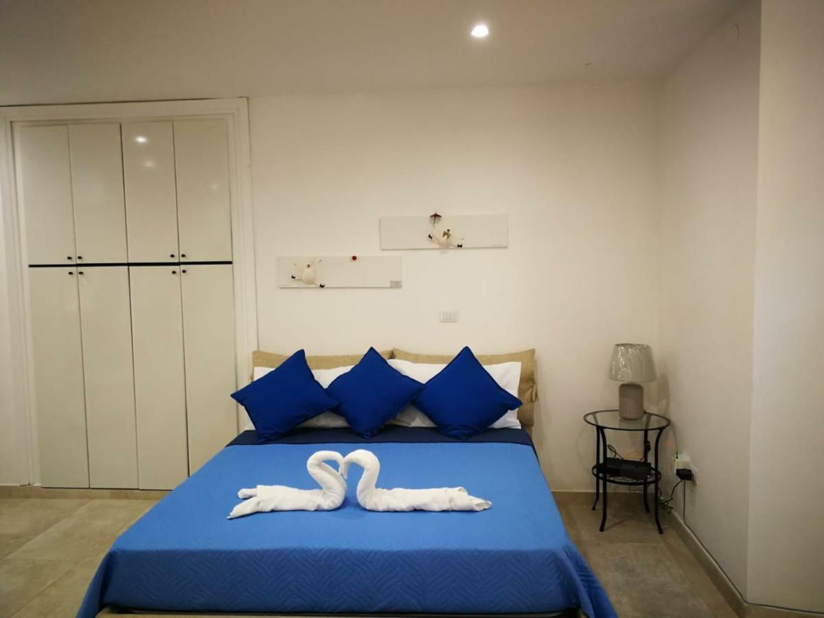 La Stanza Di Chaila Villa Napoli Bagian luar foto