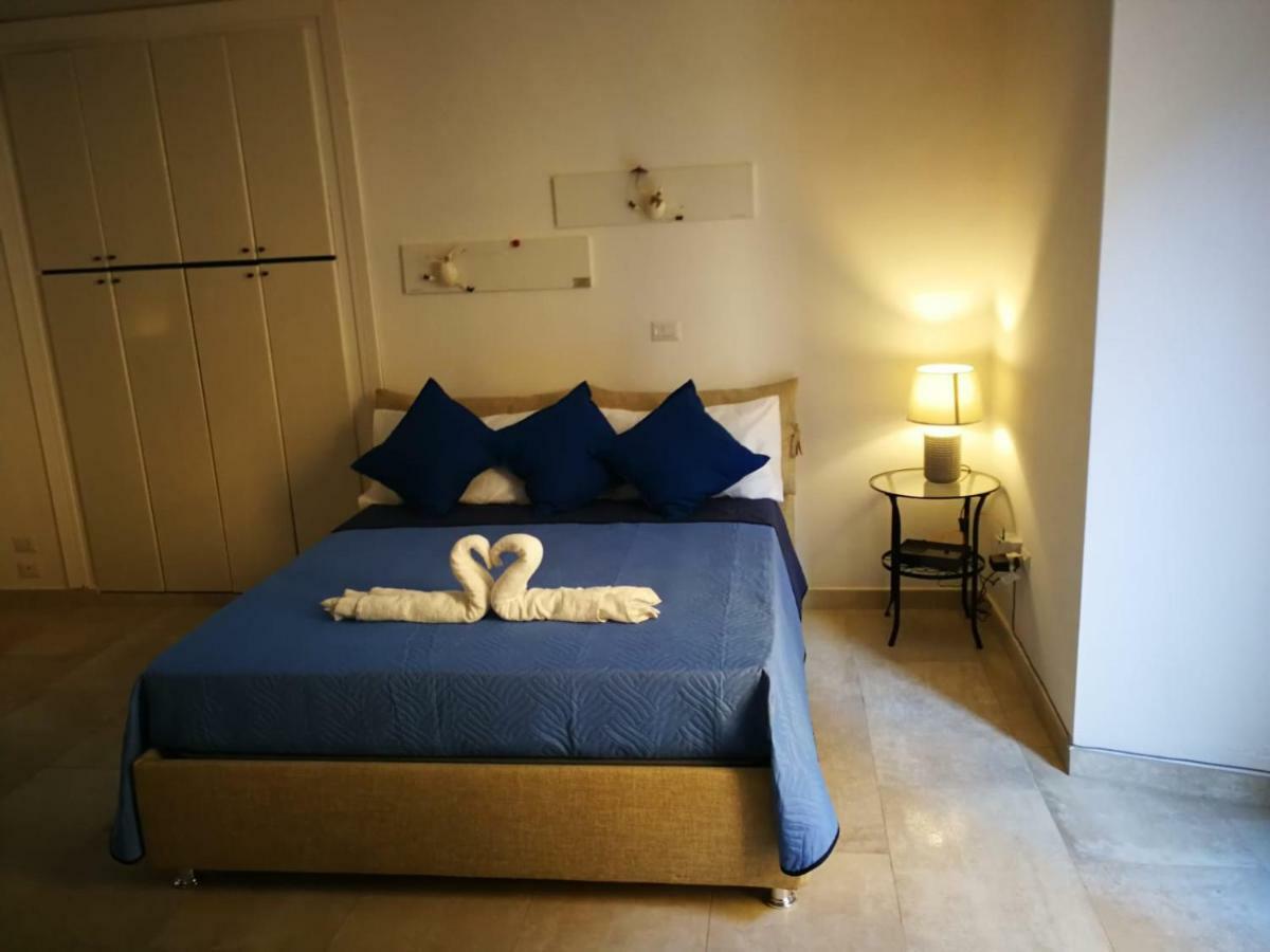 La Stanza Di Chaila Villa Napoli Bagian luar foto